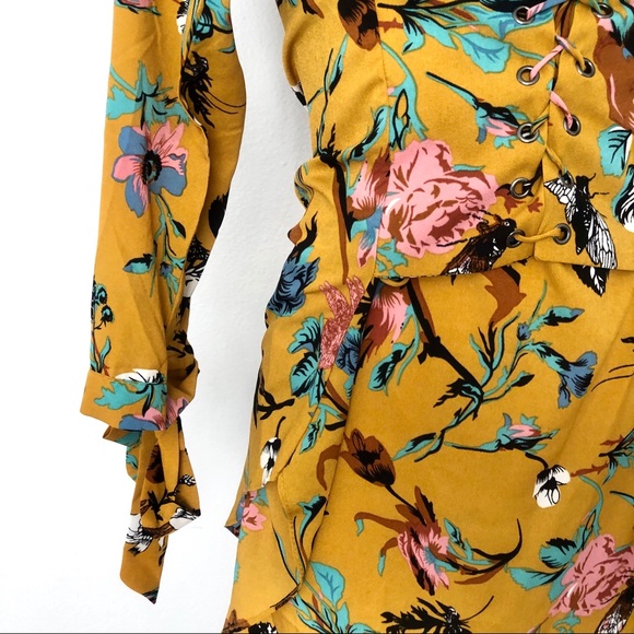 LULUMARI Yellow Floral Tunic off-shoulder Top - Picture 3 of 15